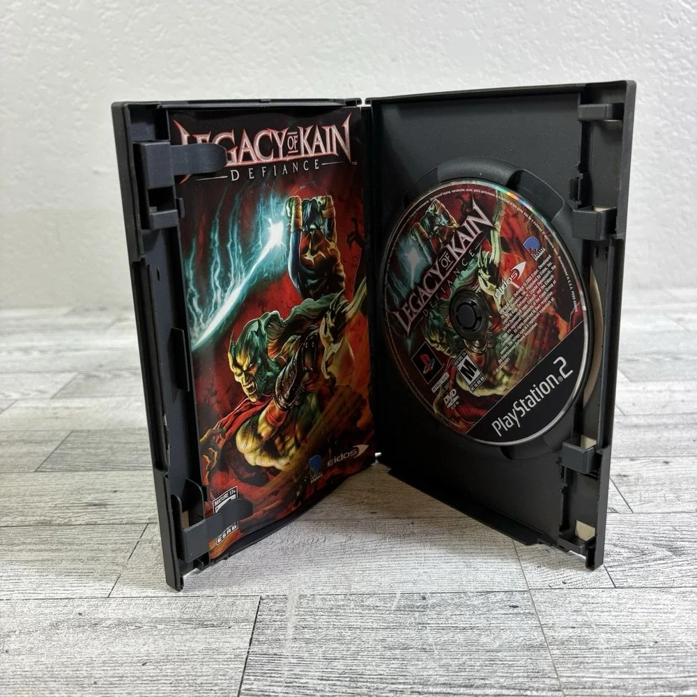 Legacy of Kain Defiance (PlayStation 2 PS2 2003) CIB Complete w/ Manual